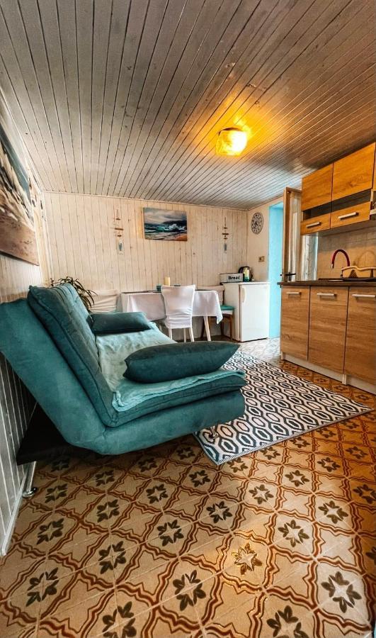 Guesthouse Porto Црес Экстерьер фото